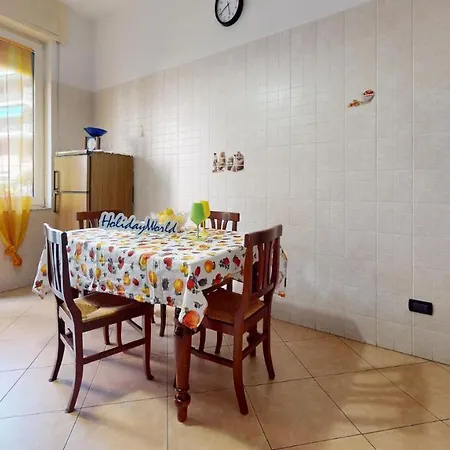 House Antica Romana By World Apartment *